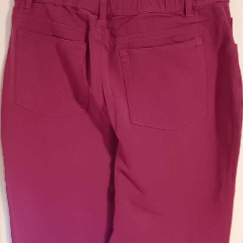 DENIM CO WOMEN'S SIZE 14 STRETCHY WINE COLOR PANTS EUC - Picture 6 of 8